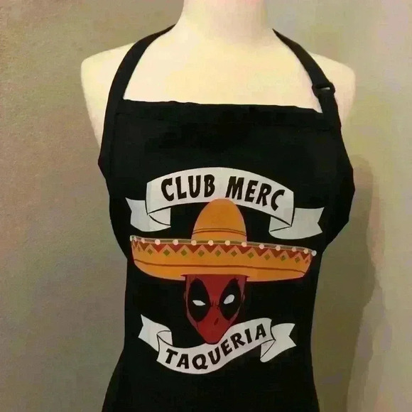 Deadpool Apron - Picture 6 of 6